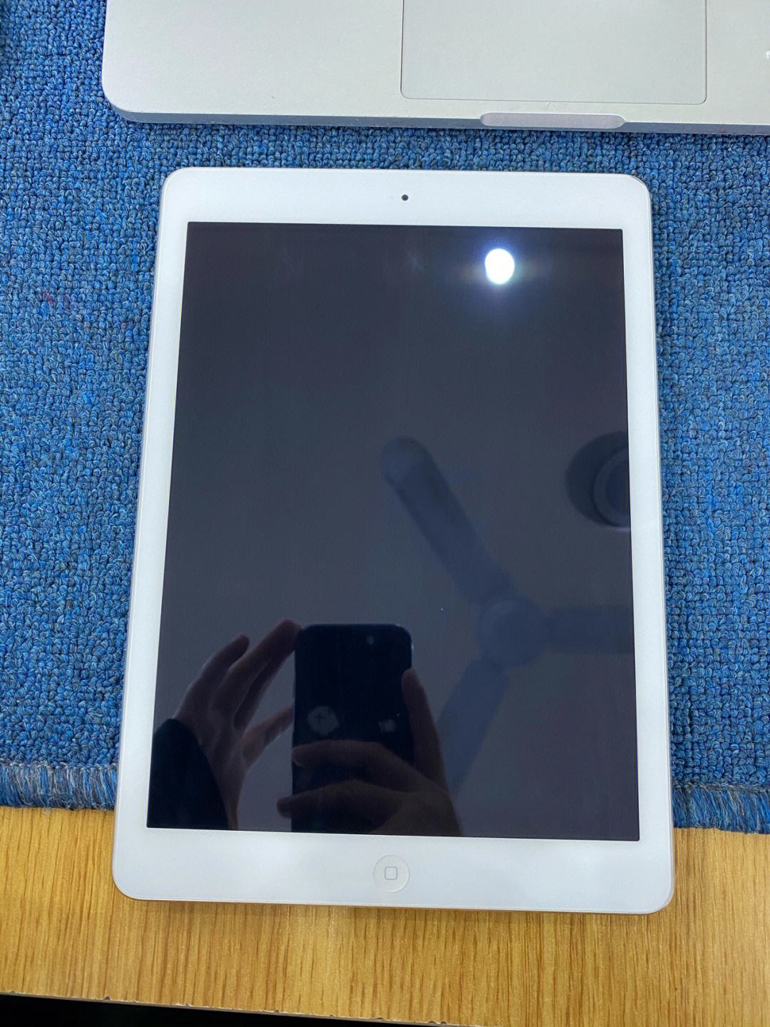 包含2017版苹果air的词条